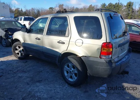 2005 Ford Escape Xlt from USA, damaged, VIN 1FMYU93195KB51233